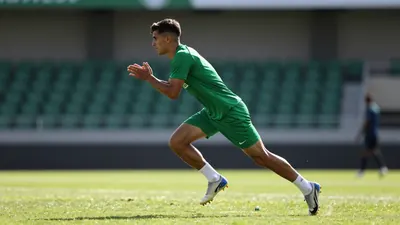 Ocho futbolistas del primer equipo del Real Betis Balompié se ausentan con sus selecciones, lo que permite a Manuel...