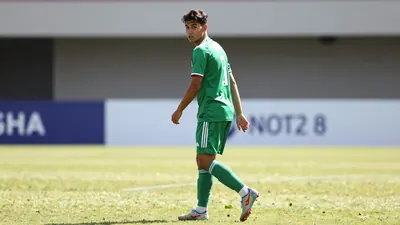 El defensa central zurdo, con cuatro partidos oficiales esta temporada, ha sido seleccionado por la Albiceleste...